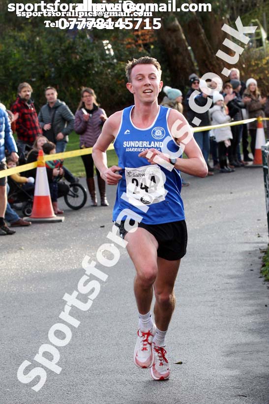 Ronnie Walker Saltwell 10k Road Race, Gateshead. Photo:  David T. Hewitson/Sports for All Pics